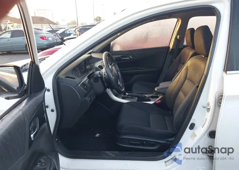 2013 Honda Accord Sport z USA, uszkodzony, nr VIN 1HGCR2F54DA023266